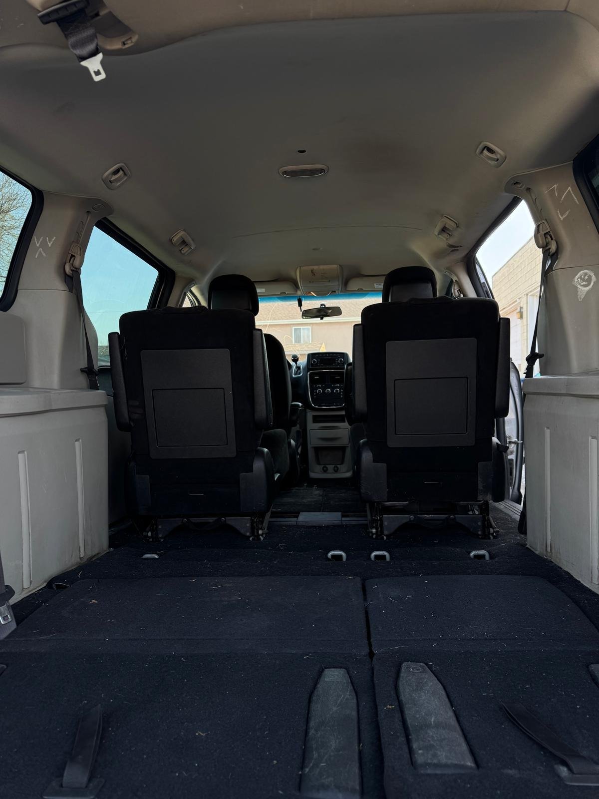 
								Dodge Grand Caravan 2014 full									