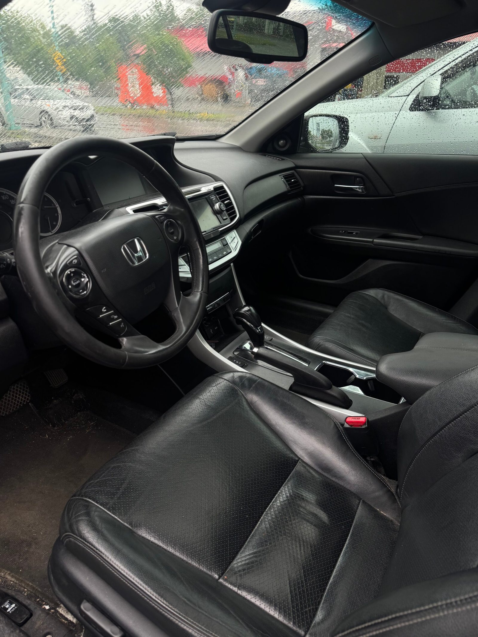 
								2013 Honda Accord full									